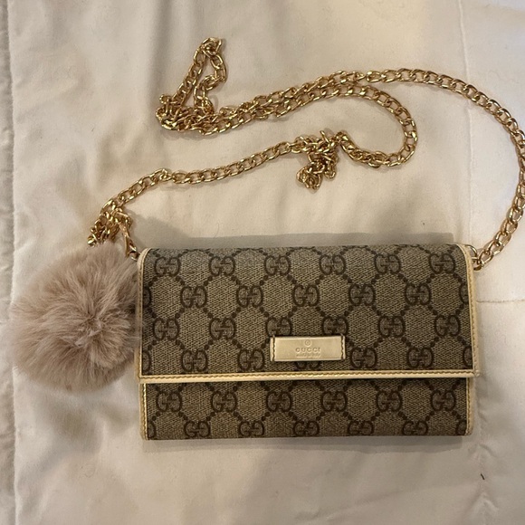 Gucci White trimmed wallet on chain - Picture 8 of 10
